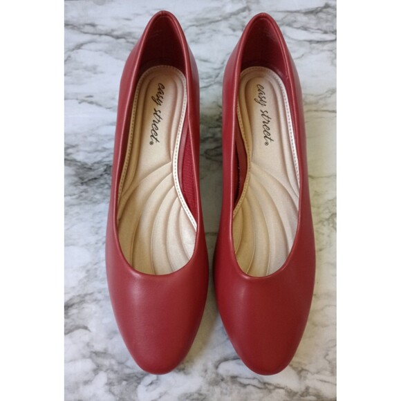 Easy Spirit Red Pumps Size 8W - Picture 1 of 9